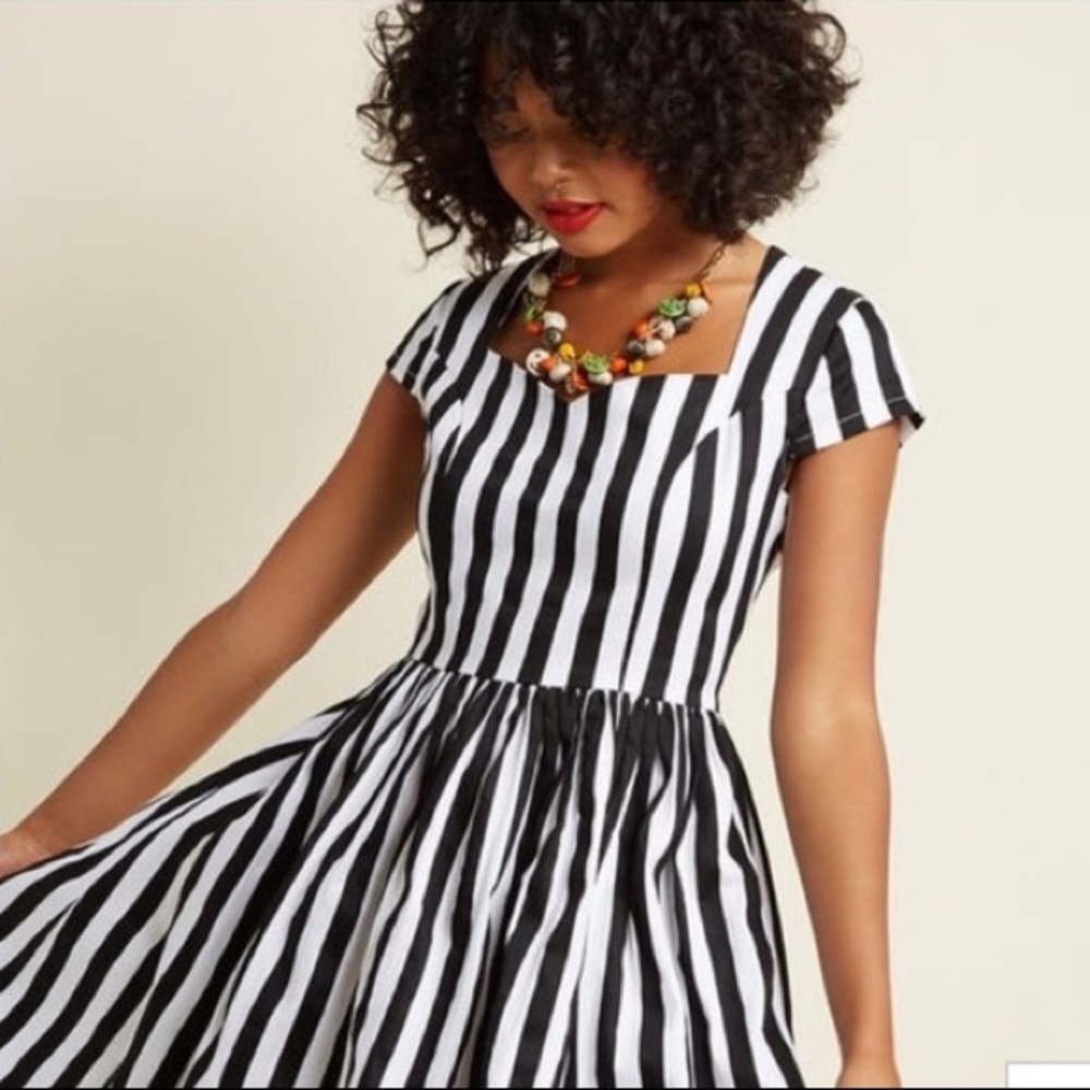 PLUS SIZE BANNED STRIPED DRESS